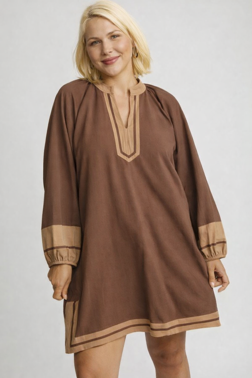 Brown Contrast Trim Curvy Tunic Dress🤎✨