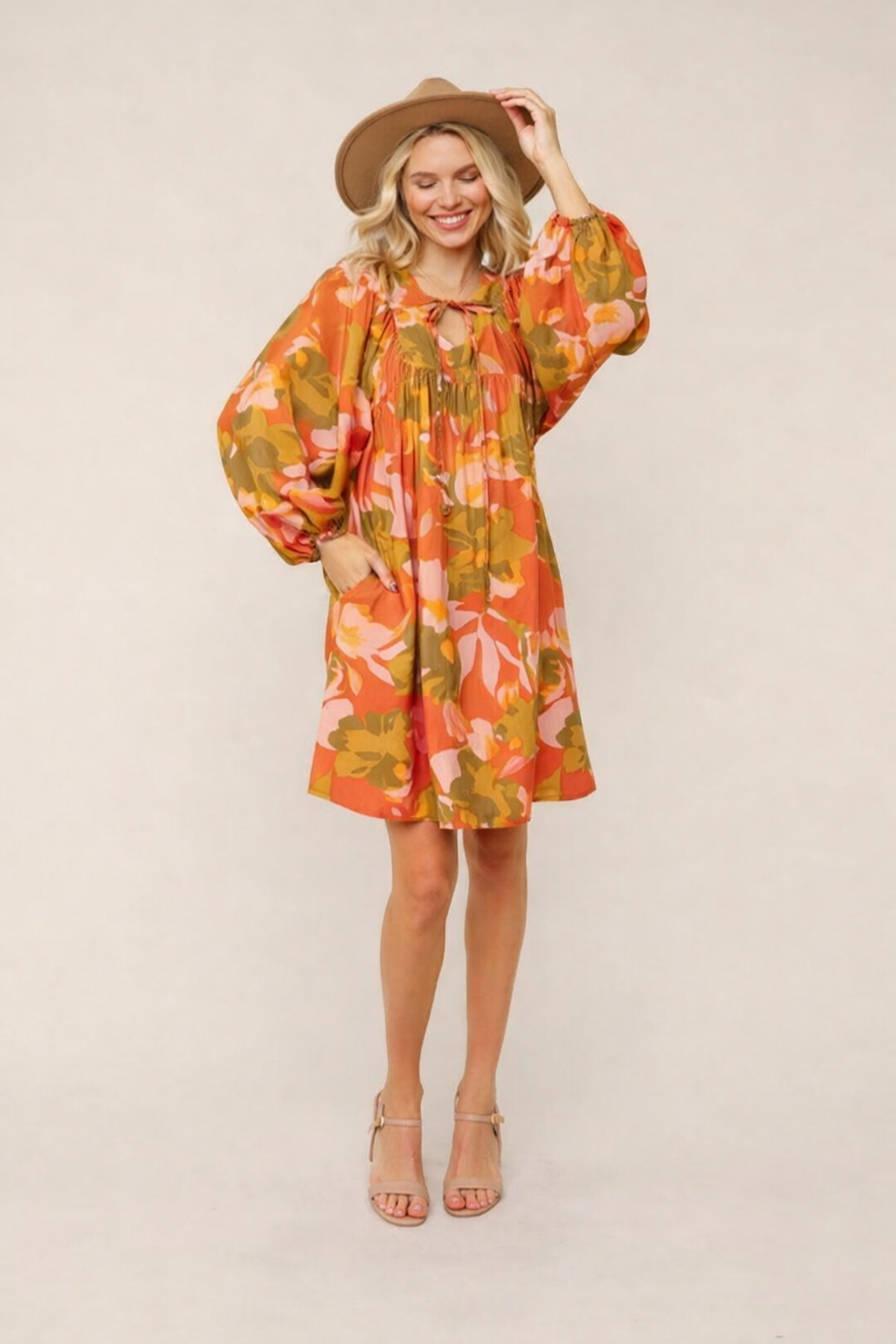 🍂 Floral V-Neck Bubble Sleeve Tunic Dress – Curvy
