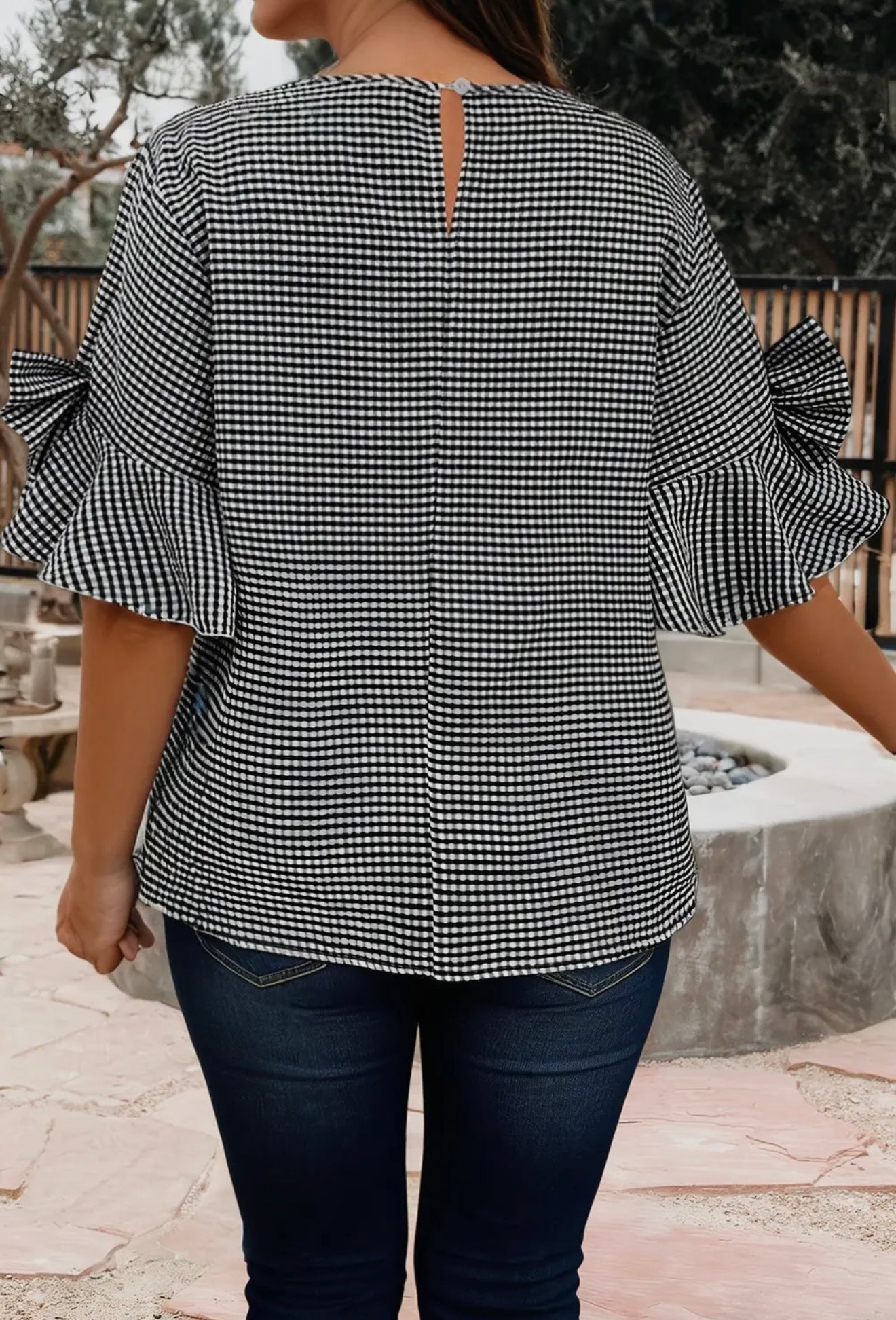 💚 Charmed in Plaid Bow Top