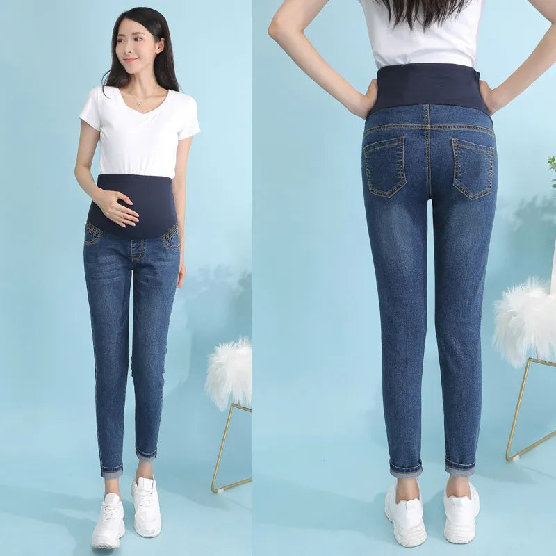 Dark Wash Slim Fit Bump Support Maternity Jeans 💙